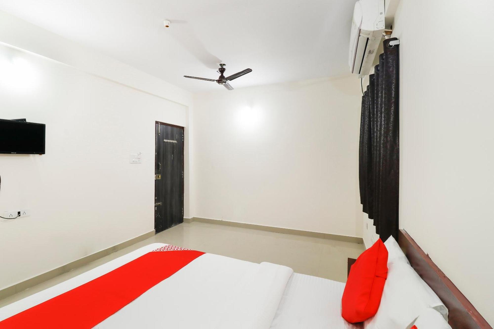 Hotel O Kudlu Gate Mmr Bangalore Buitenkant foto